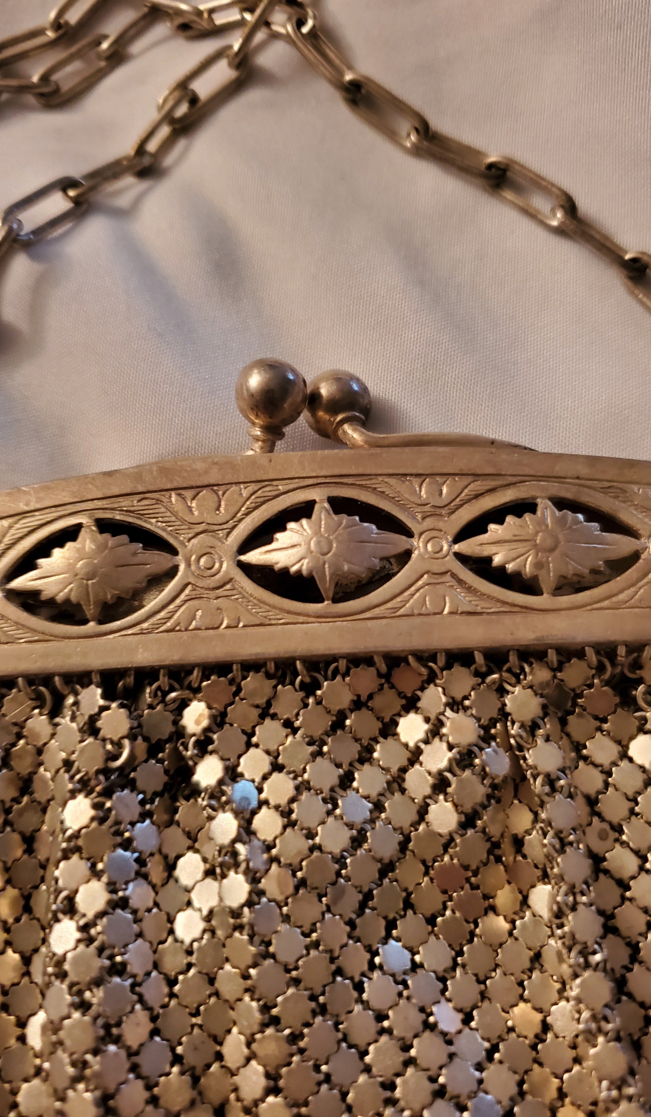 Antique silver mesh hotsell purse